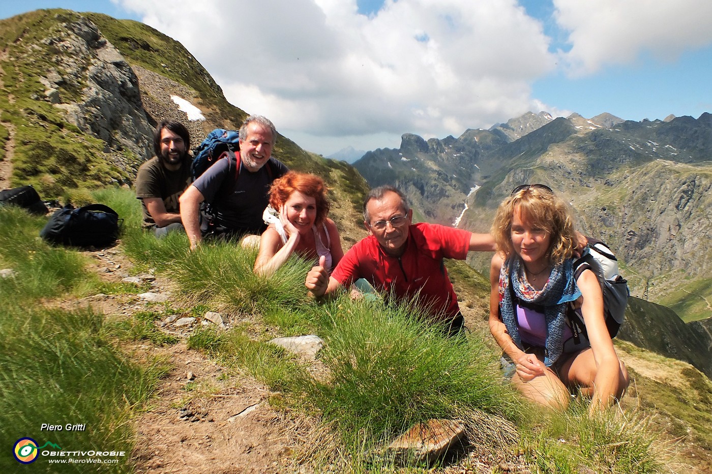 25 In sella verso il Monte di Sopra.JPG